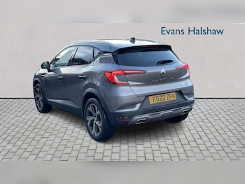 Used Renault Captur 2022 for sale - 77147272: Photo