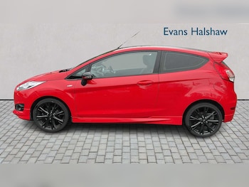 Used Ford Fiesta 2016 for sale - 76553282: Photo