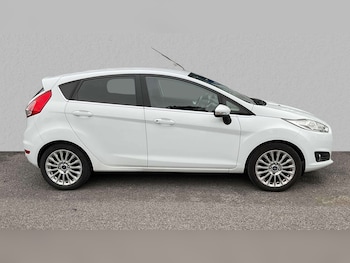Used Ford Fiesta 2013 for sale - 76125850: Photo 3