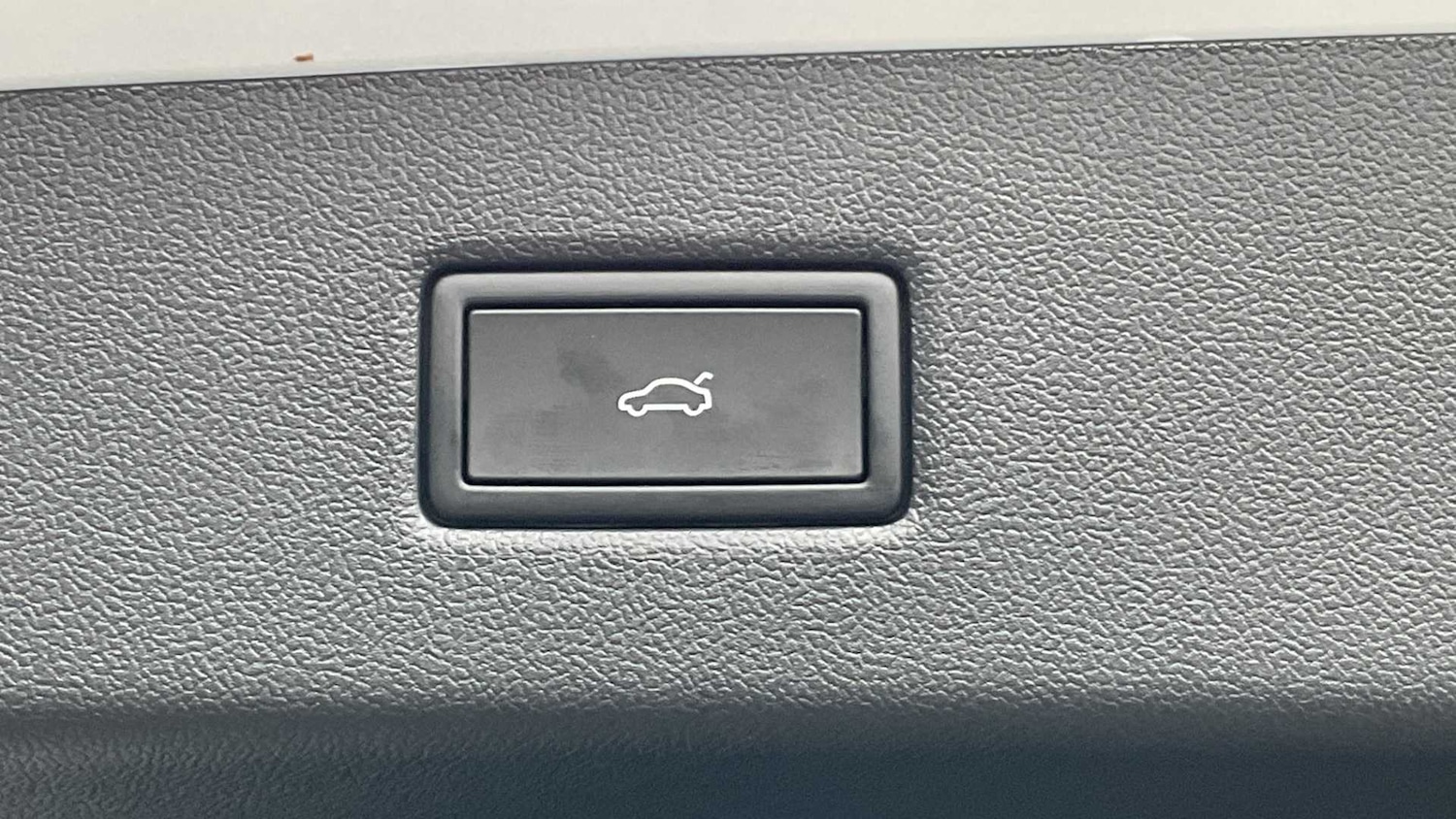 Used Ford Explorer 2025 for sale - 77219753: Photo 29