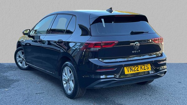 Used Volkswagen Golf 2022 for sale - 75993948: Photo 2