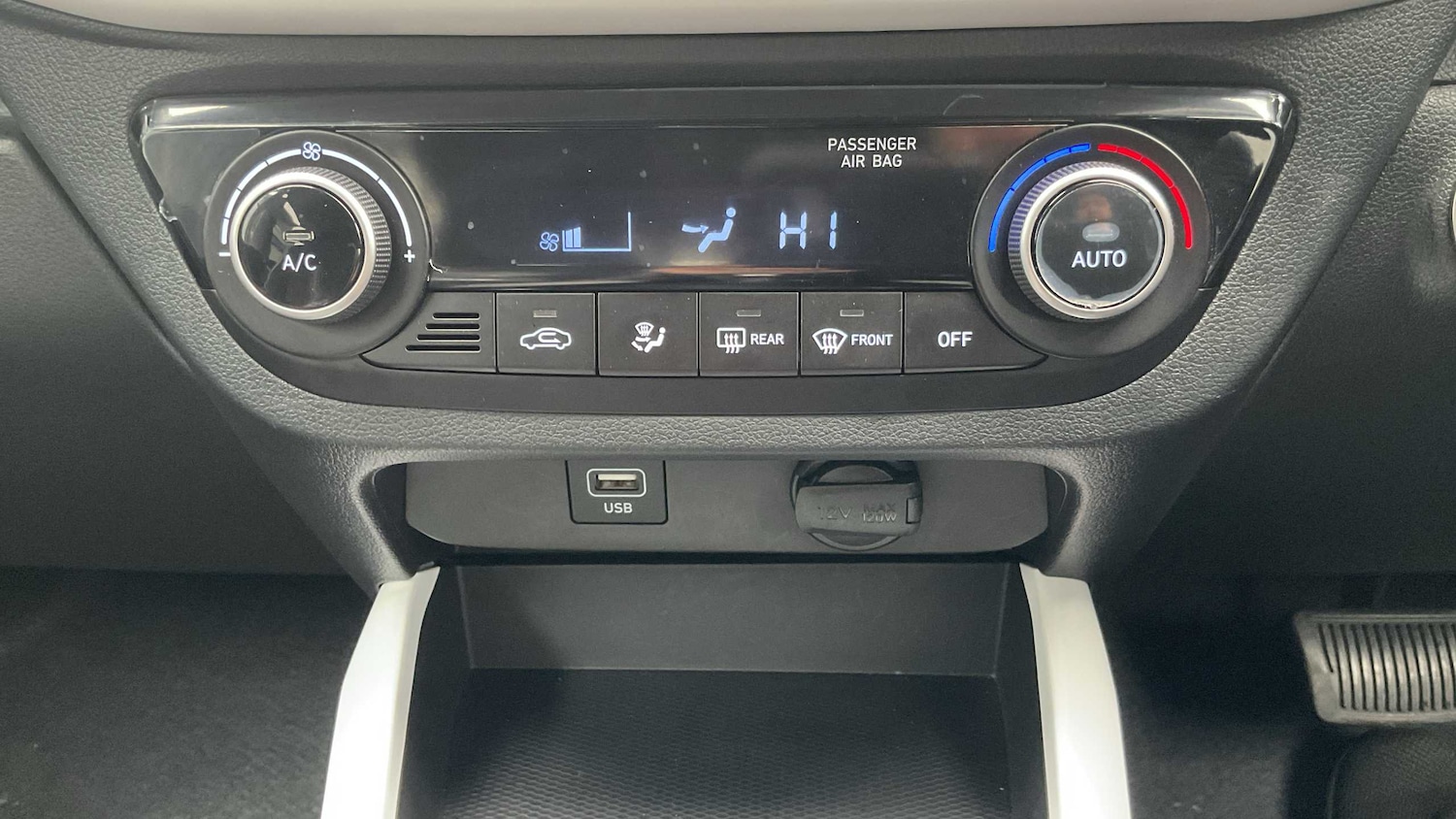 Used Hyundai i10 2022 for sale - 76230346: Photo 18