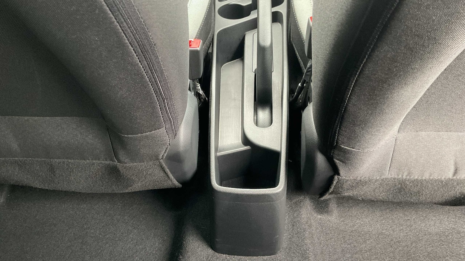 Used Hyundai i10 2022 for sale - 76230346: Photo 30