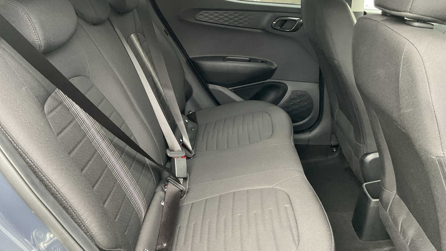 Used Hyundai i10 2022 for sale - 76230346: Photo 9