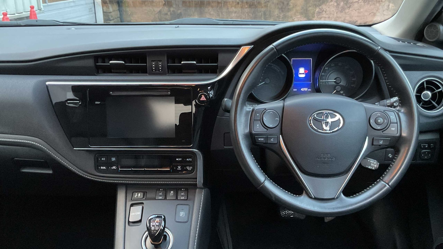 Used Toyota Auris 2018 for sale - 77361423: Photo 11