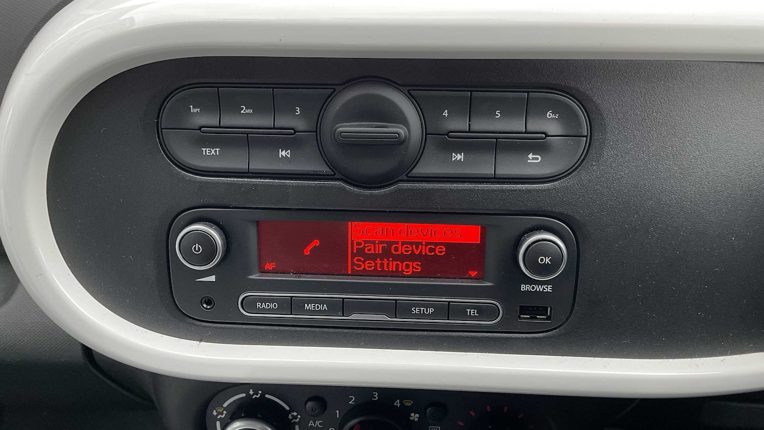 Used Renault Twingo for sale - 78216309: Photo 8