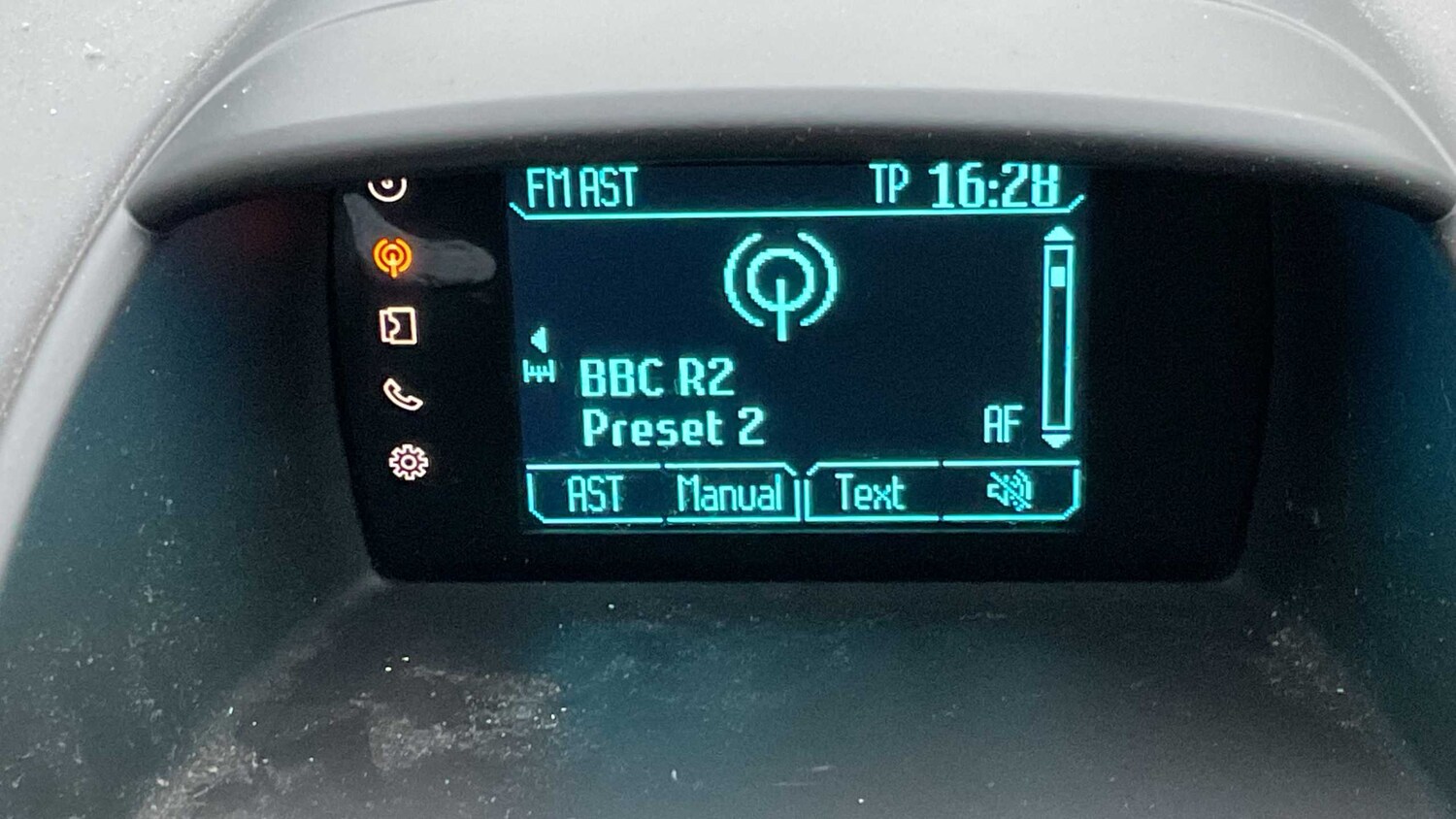 Used Ford Fiesta 2015 for sale - 77960704: Photo 8