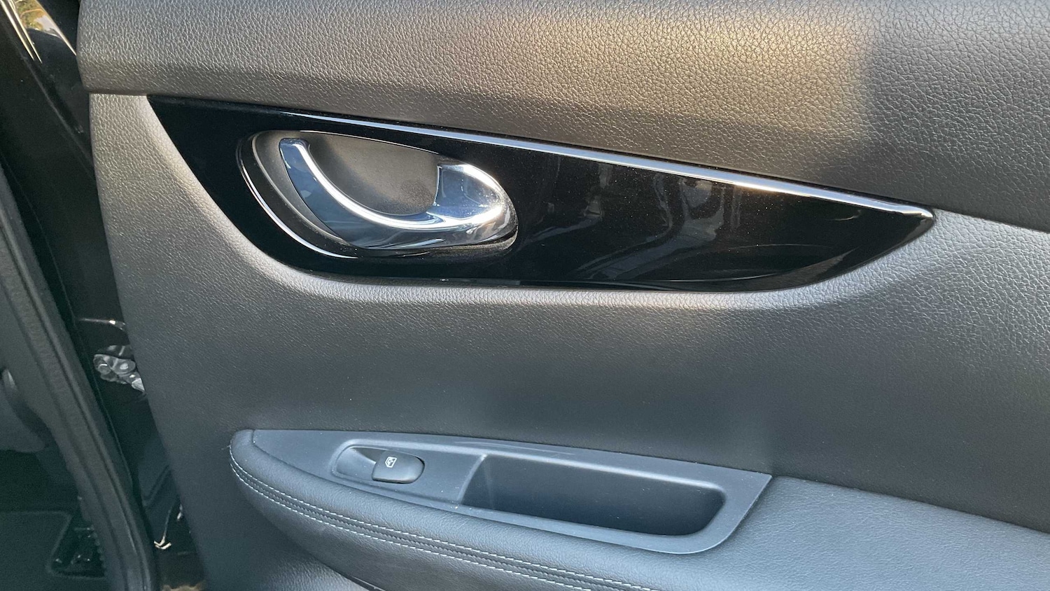 Used Nissan Qashqai 2018 for sale - 75733224: Photo 28