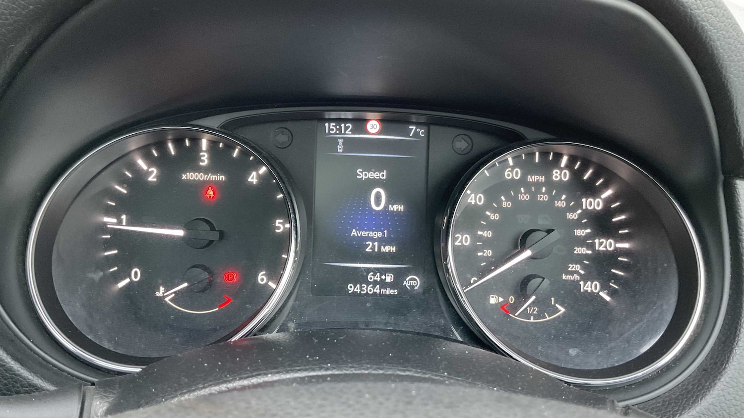 Used Nissan Qashqai 2015 for sale - 77361274: Photo 9