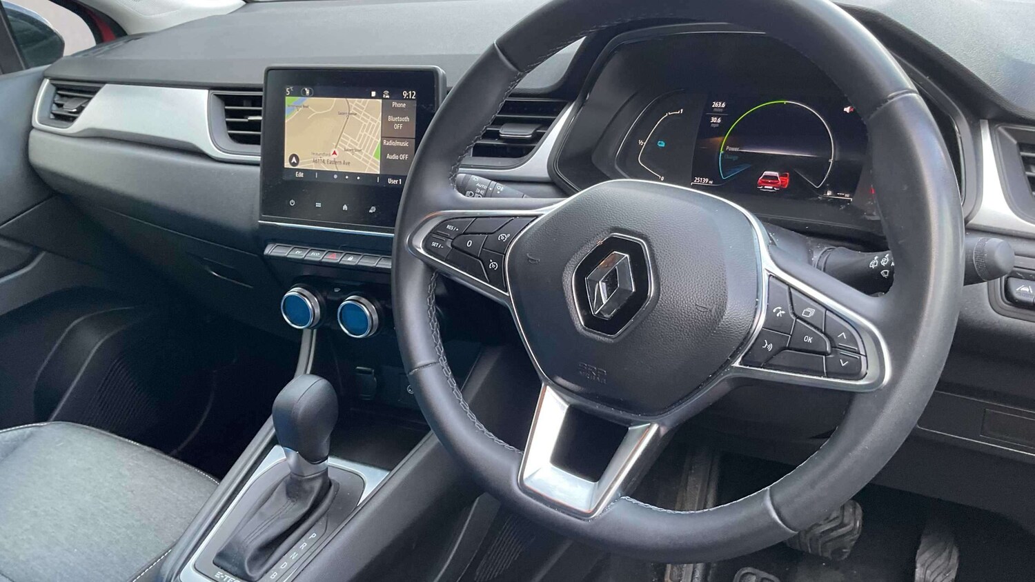 Used Renault Captur 2023 for sale - 77928419: Photo 6