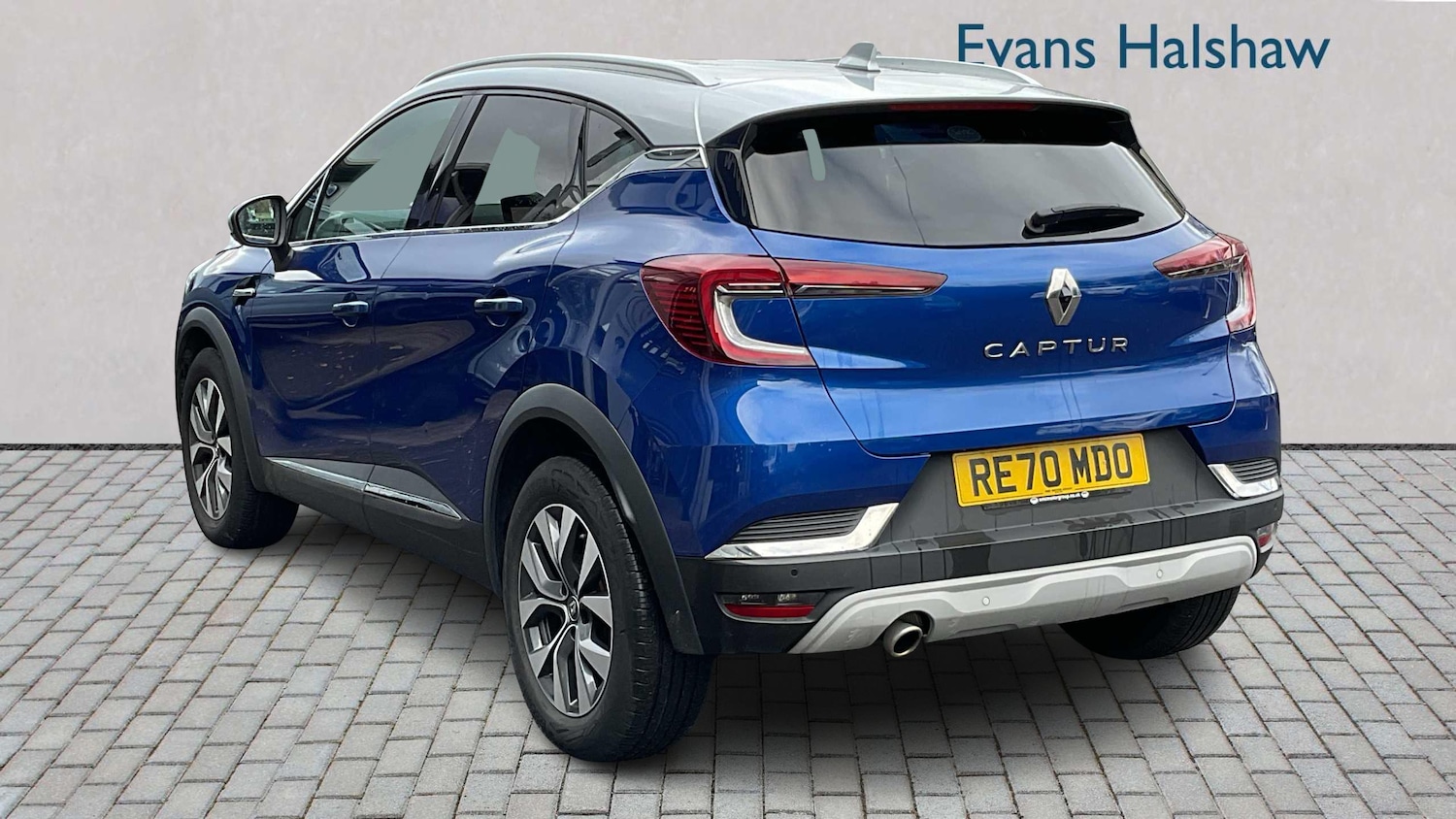 Used Renault Captur 2020 for sale - 76705202: Photo 3