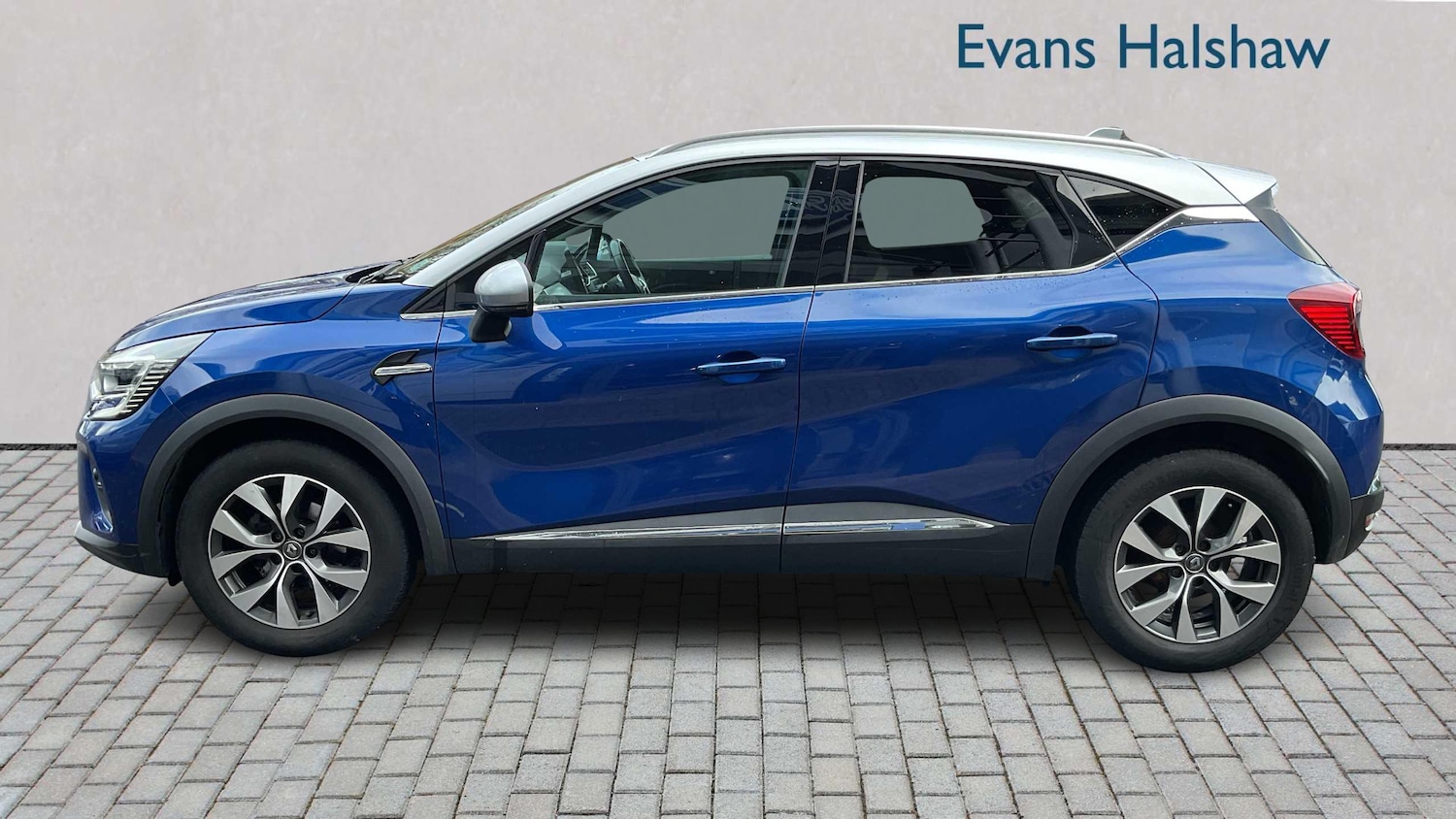 Used Renault Captur 2020 for sale - 76705202: Photo 4