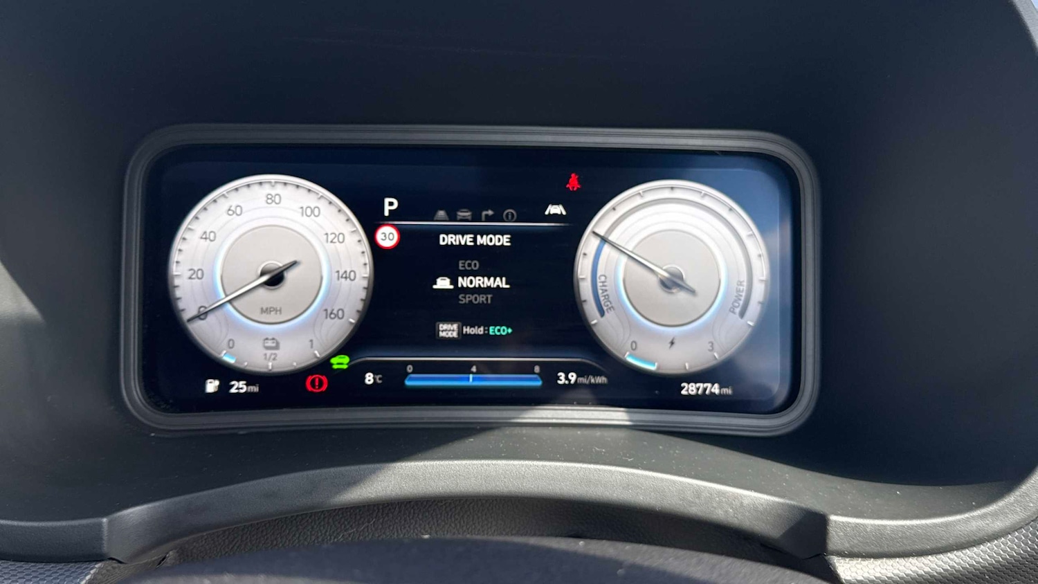 Used Hyundai KONA 2023 for sale - 77628157: Photo 16