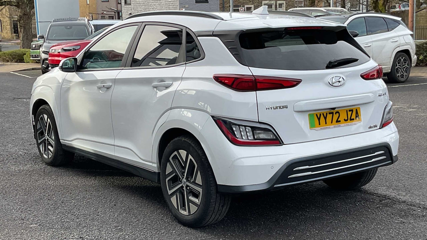 Used Hyundai KONA 2023 for sale - 77628157: Photo 2