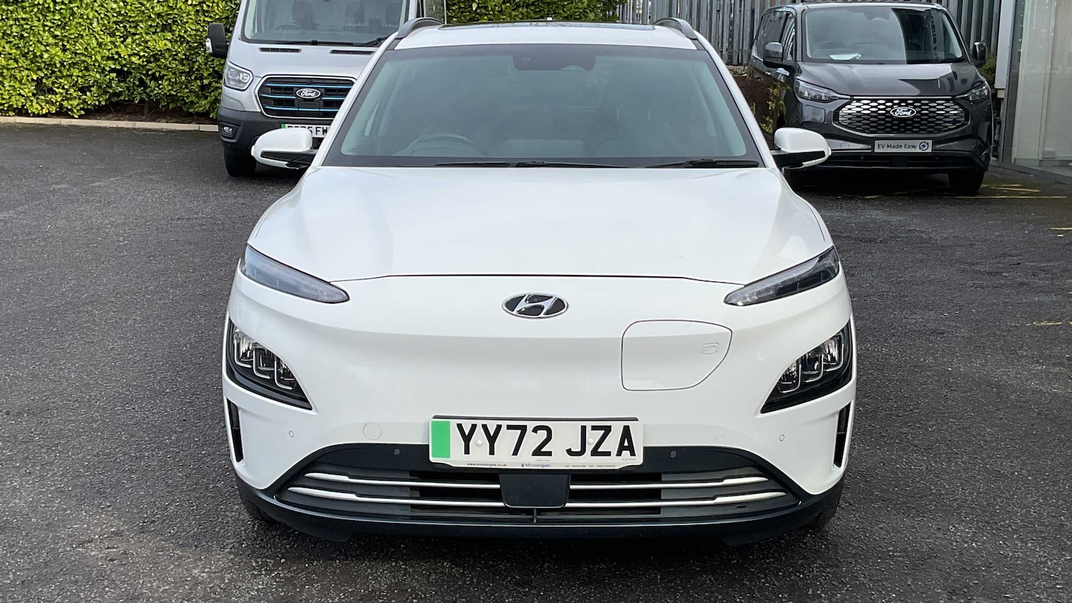 Used Hyundai KONA 2023 for sale - 77628157: Photo 4