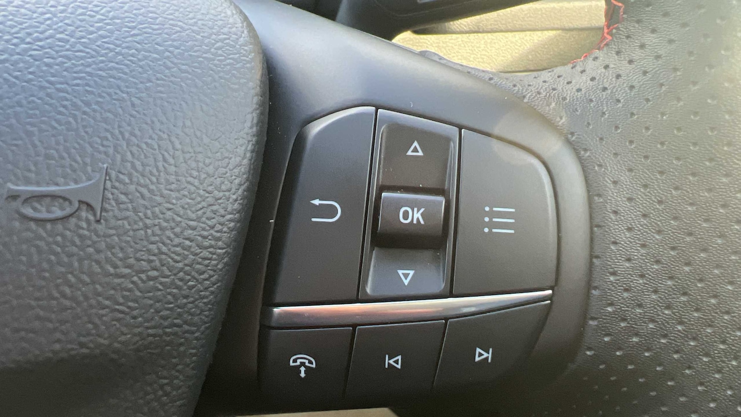 Used Ford Kuga 2025 for sale - 76435619: Photo 14