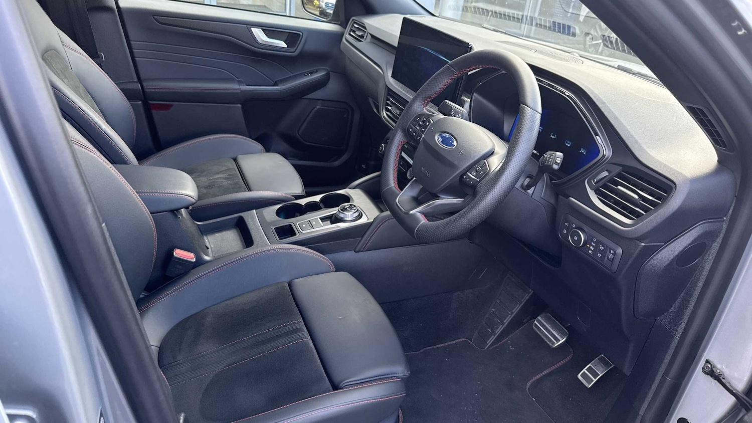 Used Ford Kuga 2025 for sale - 76435619: Photo 6