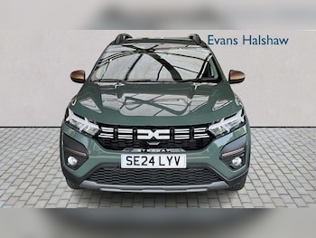 Used Dacia Sandero Stepway 2024 for sale - 79002417: Photo