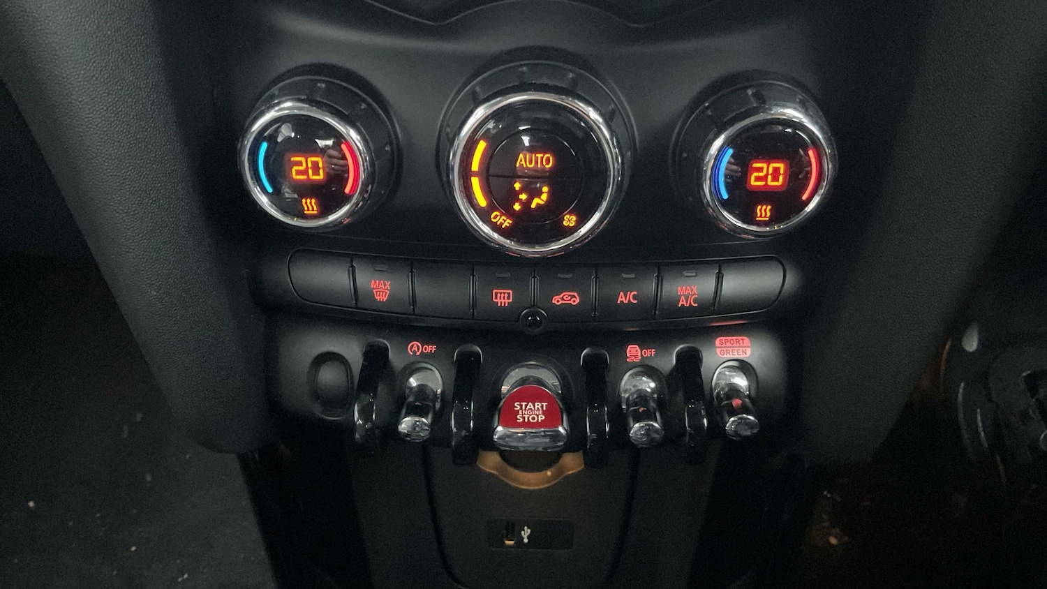 Used MINI Hatch 2018 for sale - 77000307: Photo 8