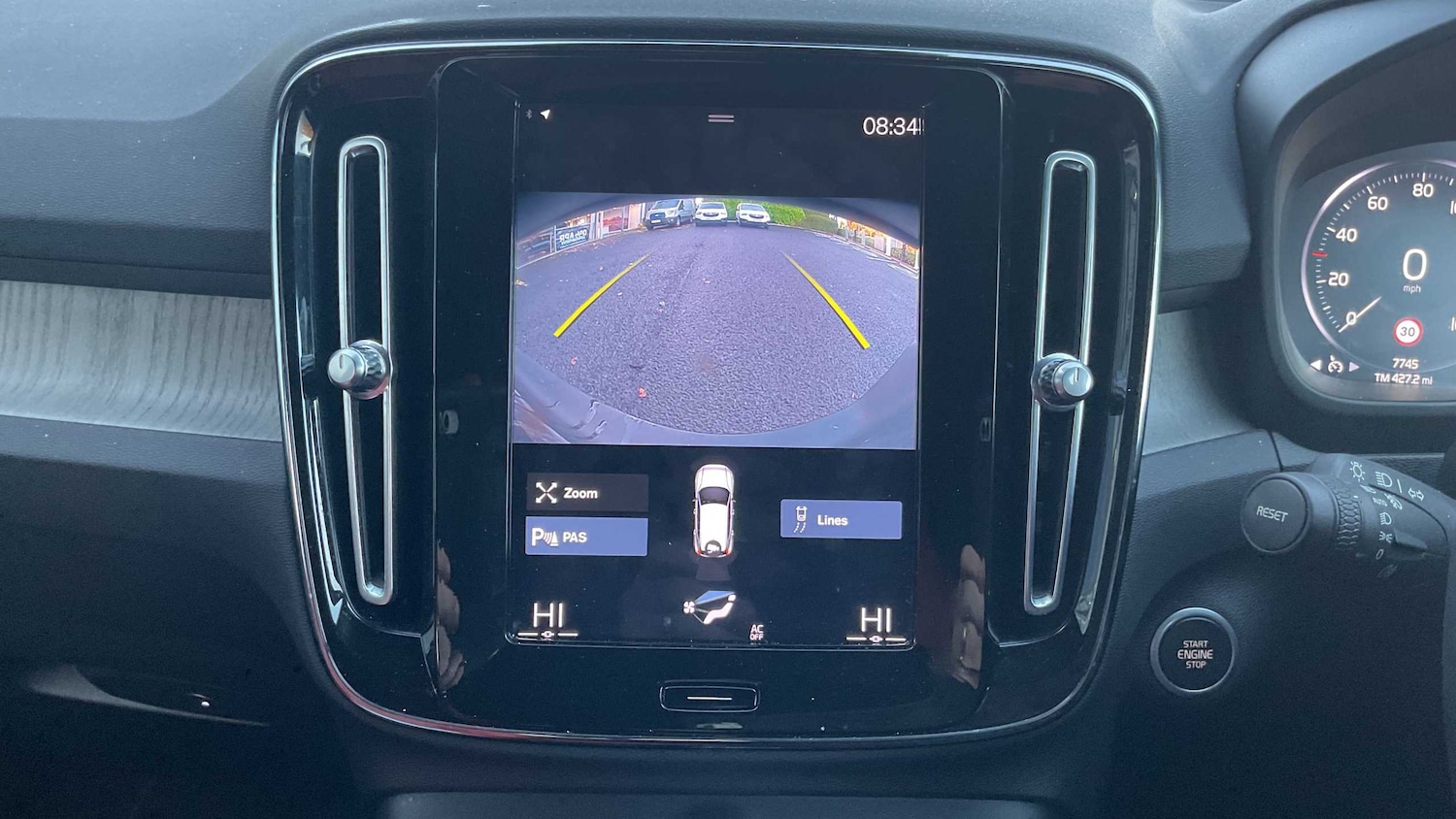 Used Volvo XC40 2020 for sale - 76587704: Photo 9