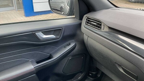 Used Ford Kuga 2024 for sale - 75316733: Photo 22