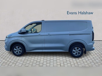 Used Ford Transit Custom 2024 for sale - 77373843: Photo