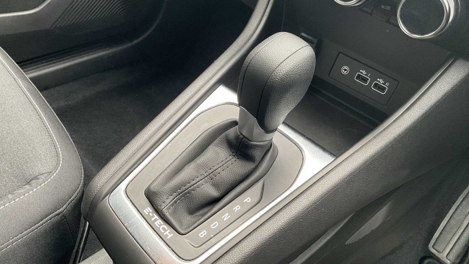 Used Renault Captur 2024 for sale - 76310810: Photo 11