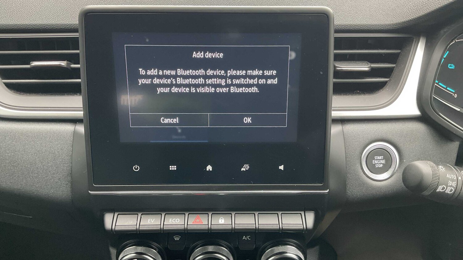 Used Renault Captur 2024 for sale - 76310810: Photo 16