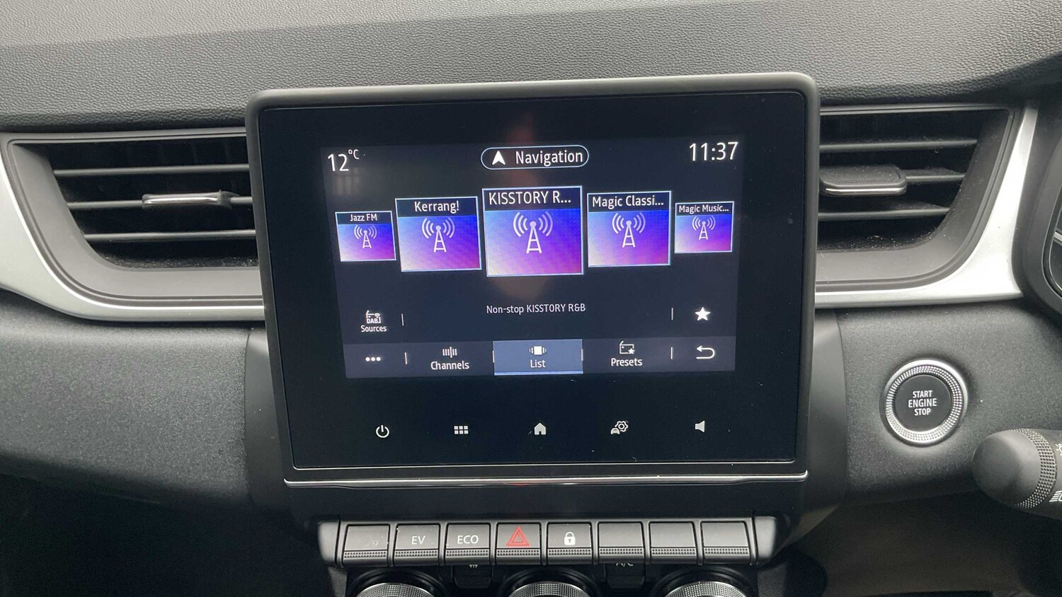 Used Renault Captur 2024 for sale - 76310810: Photo 17