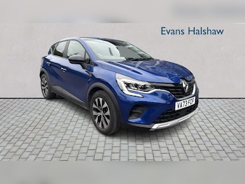 Used Renault Captur 2024 for sale - 76310810: Photo