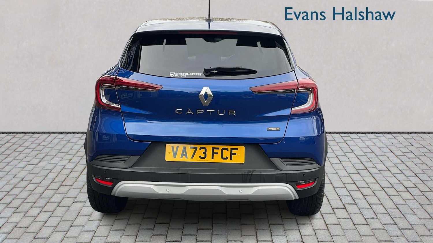 Used Renault Captur 2024 for sale - 76310810: Photo 5