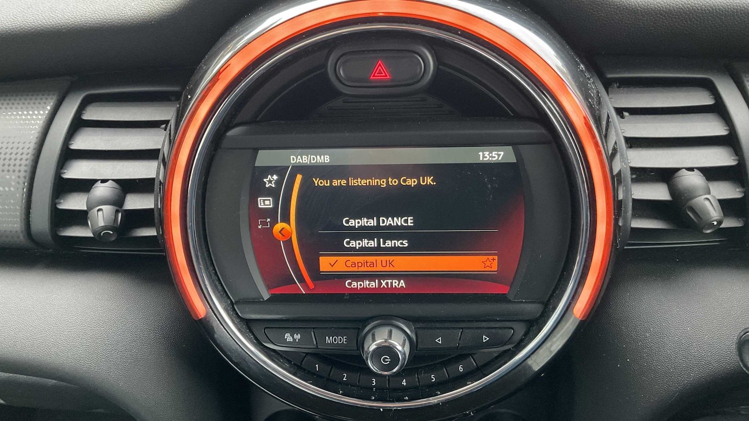 Used MINI Hatch 2018 for sale - 77134833: Photo 8