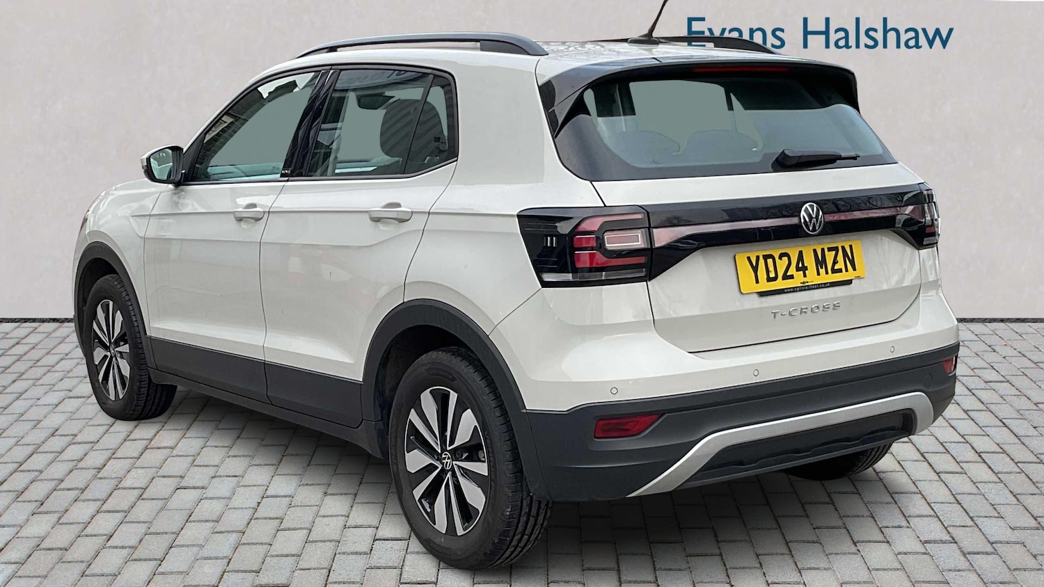 Used Volkswagen T-Cross 2024 for sale - 77414878: Photo 2