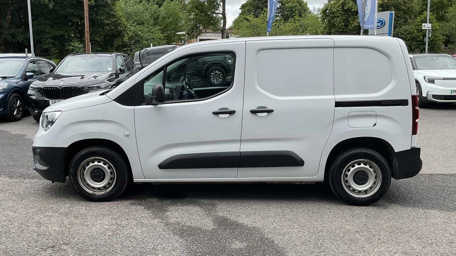 Vehicle 33