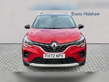 Used Renault Captur 2023 for sale - 77686648: Photo