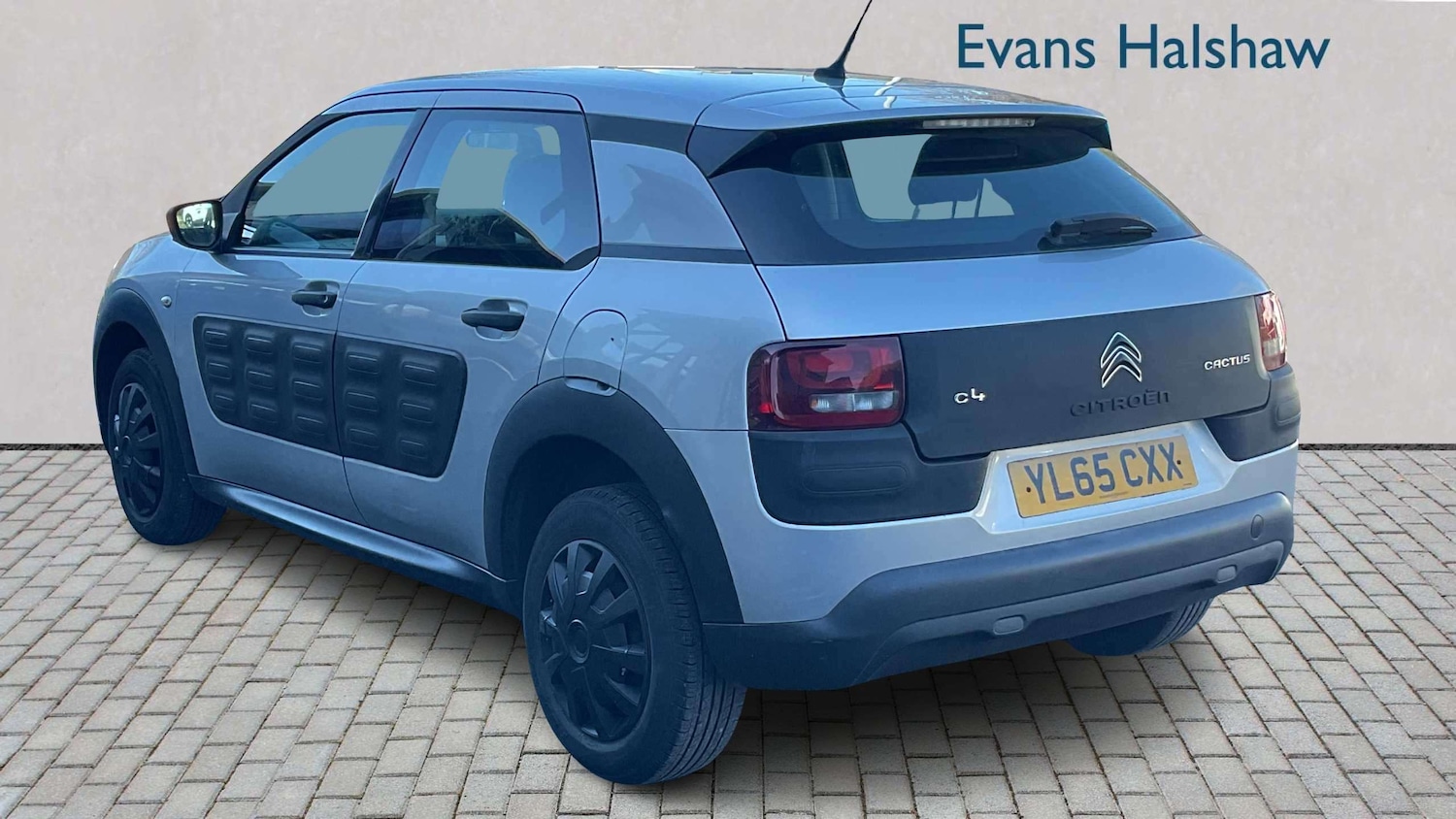 Used Citroen C4 Cactus 2016 for sale - 78119306: Photo 2