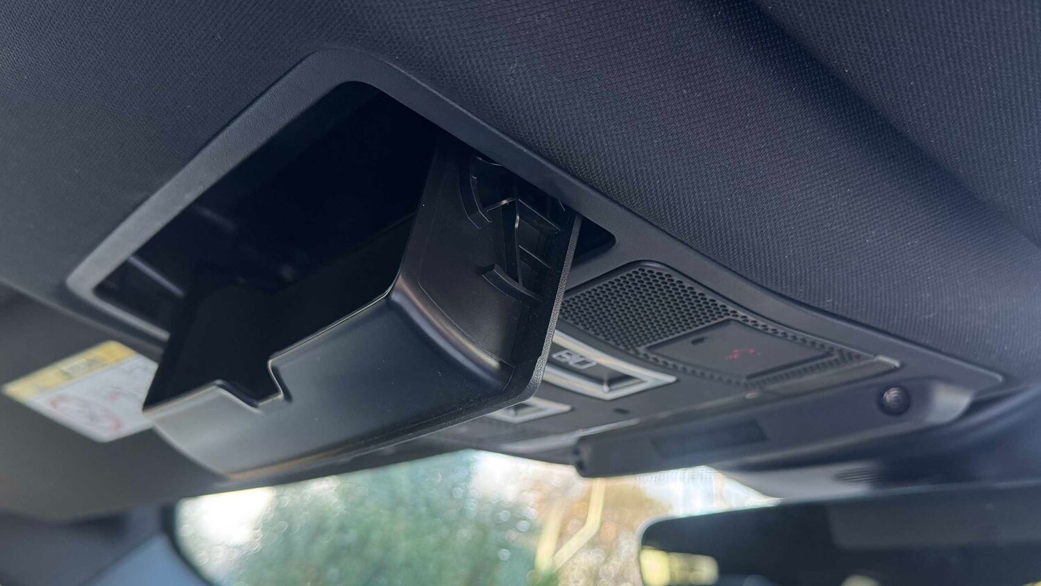 Used Land Rover Discovery for sale - 77860915: Photo 17