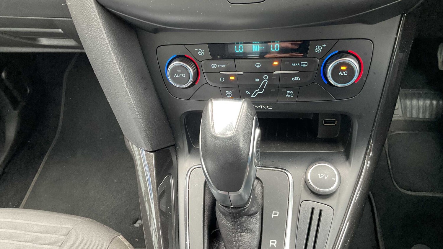 Used Ford Focus 2015 for sale - 78024126: Photo 7