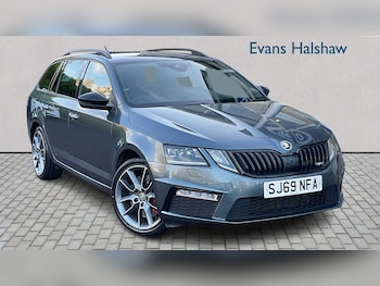 2019 - 2.0 TSI 245 vRS 5dr DSG [Black Pack]