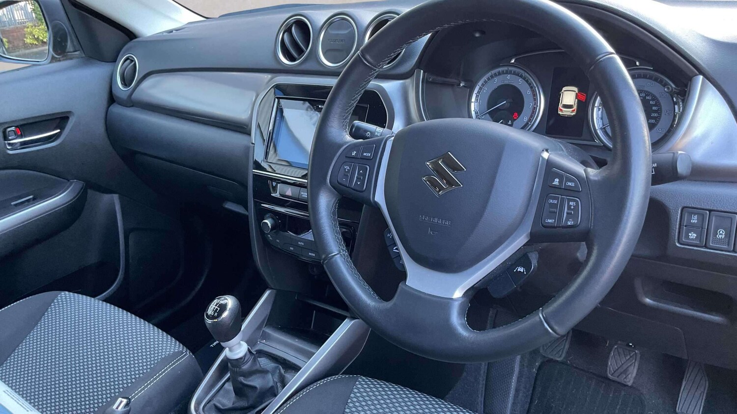 Used Suzuki Vitara 2023 for sale - 77772189: Photo 6