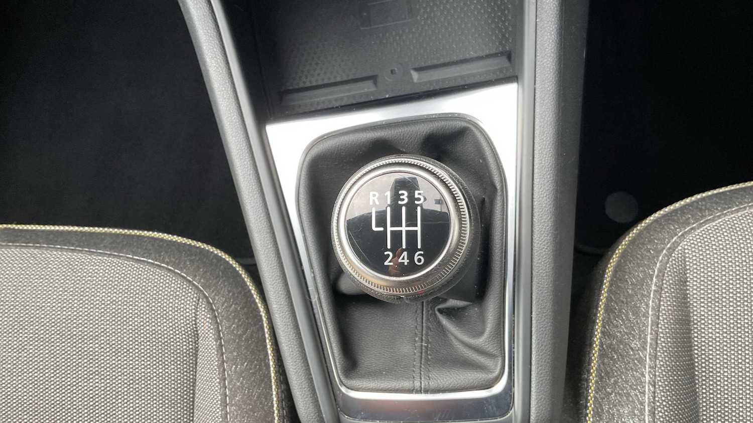 Used Renault Captur 2024 for sale - 76401264: Photo 11