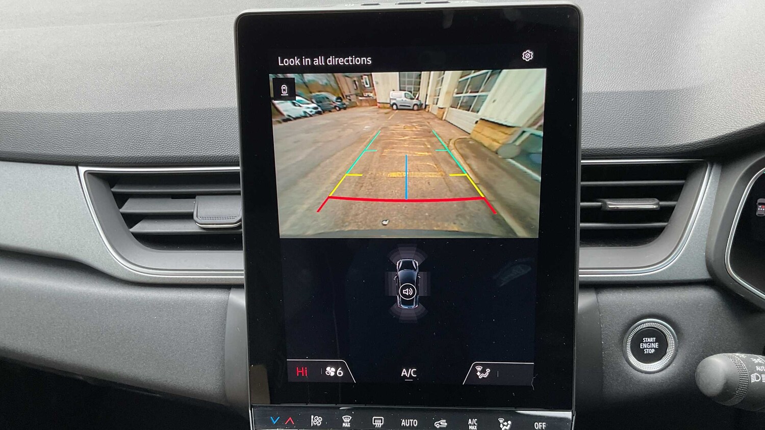 Used Renault Captur 2024 for sale - 76401264: Photo 13