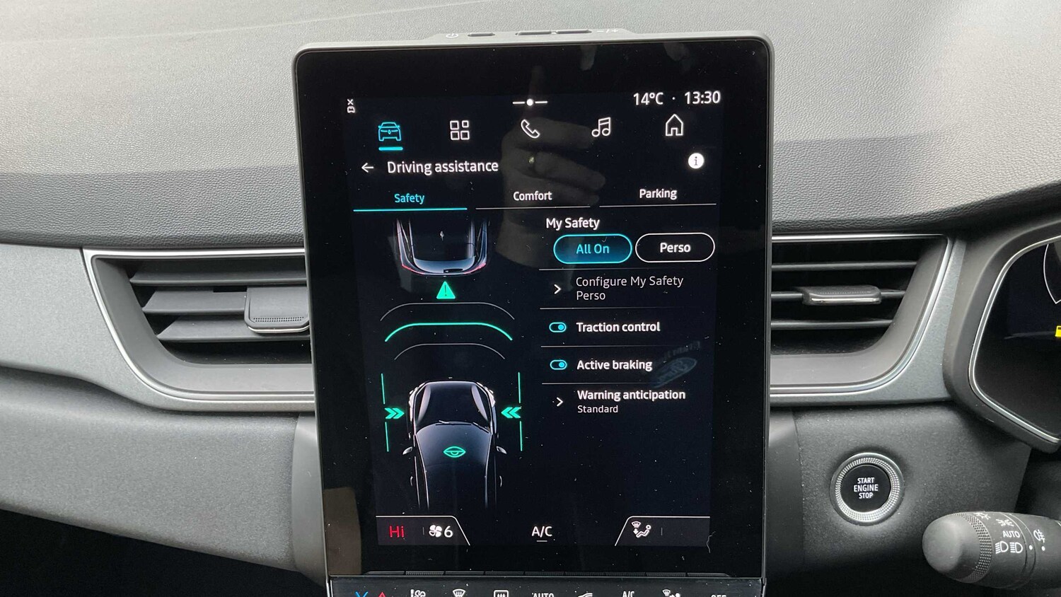 Used Renault Captur 2024 for sale - 76401264: Photo 17