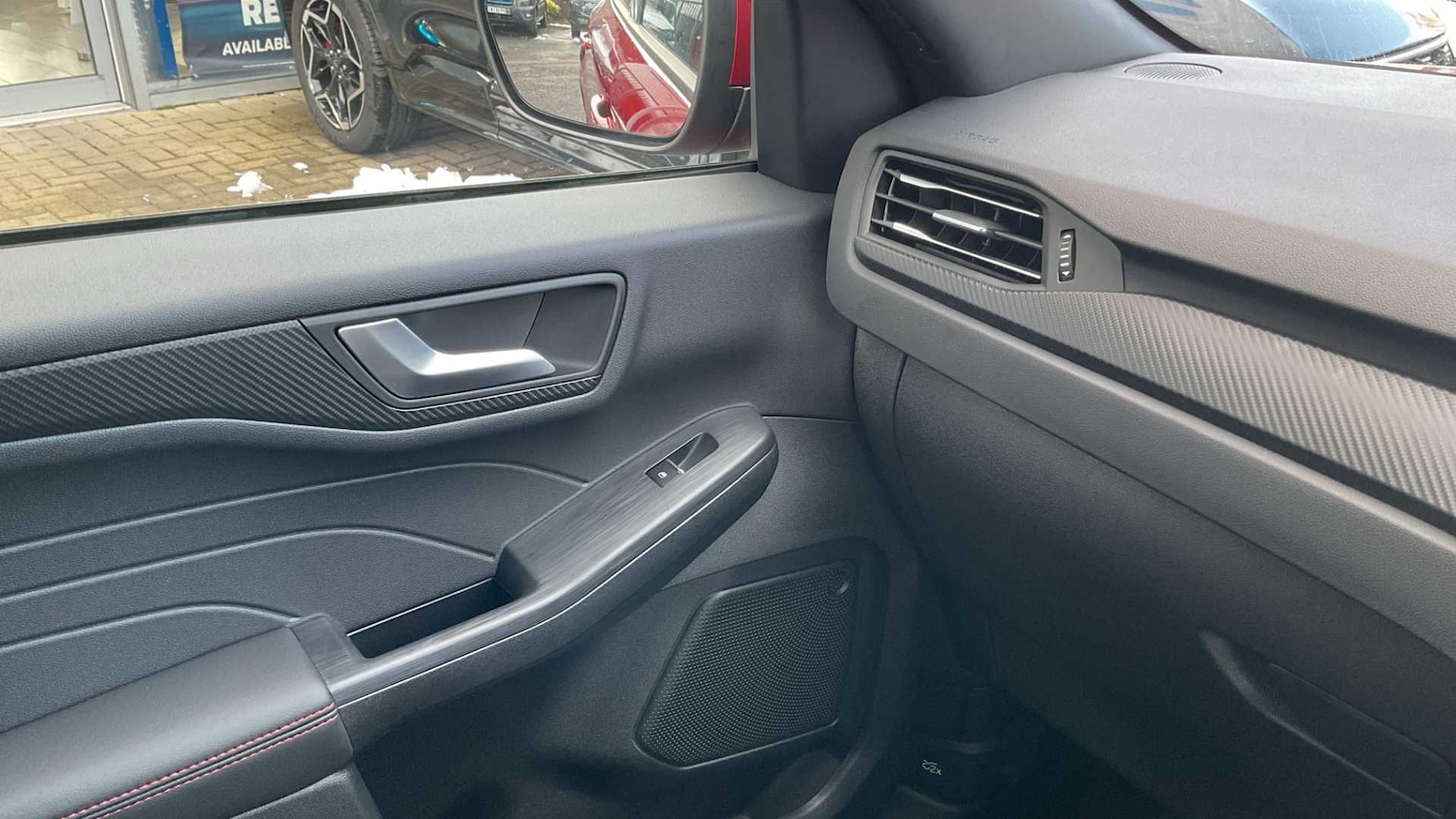 Used Ford Kuga 2024 for sale - 76718047: Photo 24