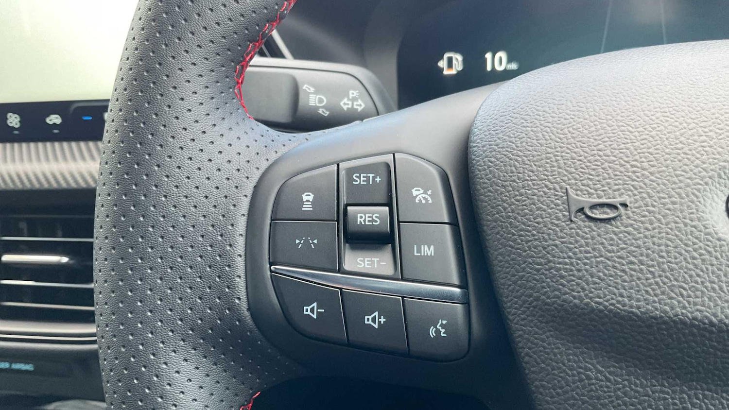 Used Ford Kuga 2024 for sale - 76718047: Photo 25