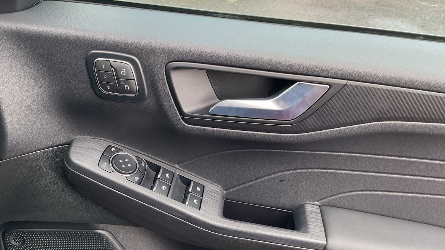 Used Ford Kuga 2024 for sale - 76718047: Photo 28