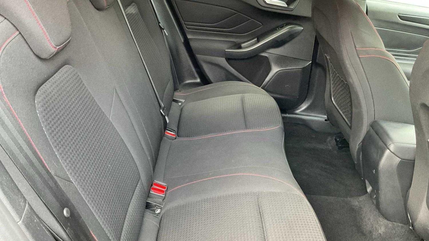 Used Ford Focus 2023 for sale - 76096581: Photo 9