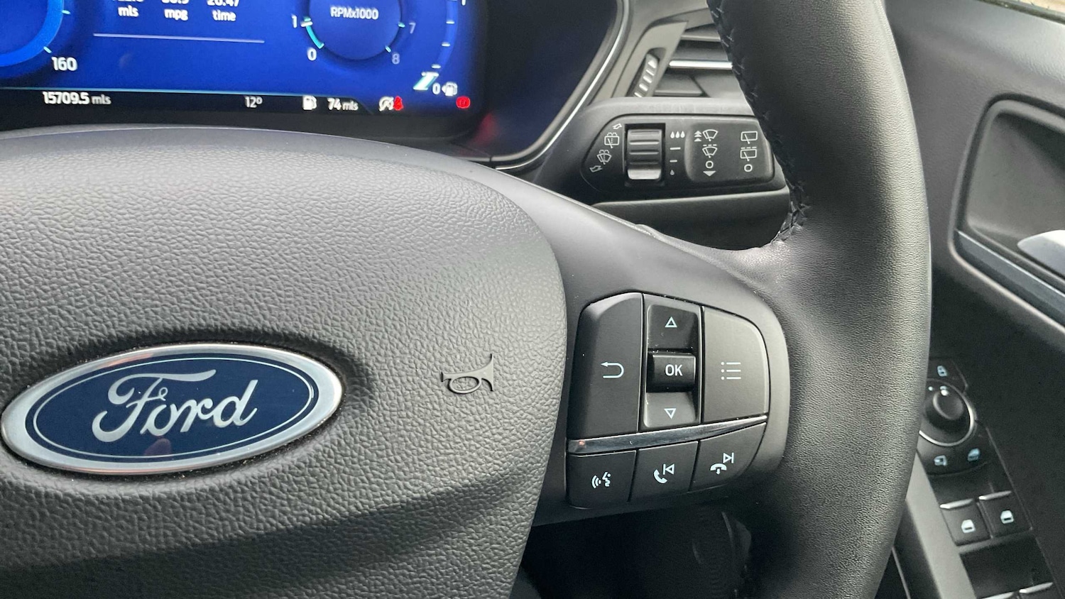 Used Ford Focus 2023 for sale - 76205127: Photo 28