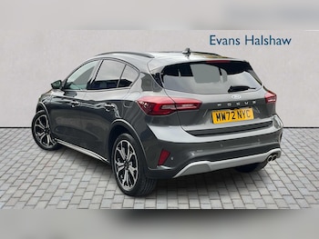 Used Ford Focus 2023 for sale - 76205127: Photo