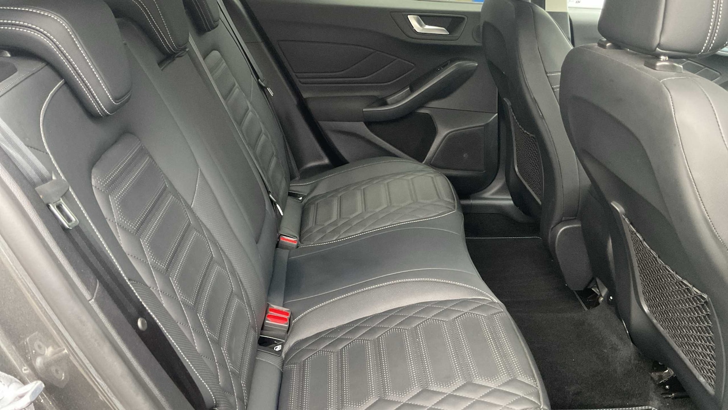 Used Ford Focus 2023 for sale - 76205127: Photo 9